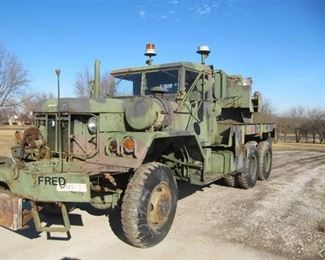 AM General M816 Military 6x6 Wrecker