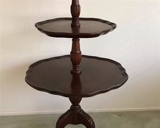 Vintage 3 tiered dumbwaiter