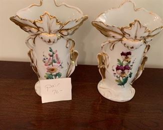 #100	(2) Pair of Vases - sold as a set	 $70.00 	
