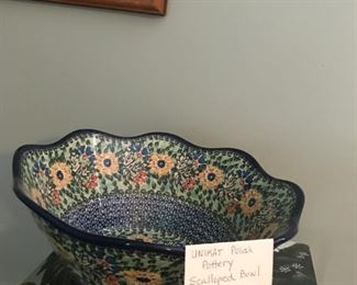 #67	UNIKAT polish pottery scalloped bowl 	 $75.00 		

