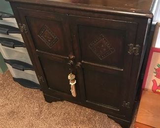 #73	wood 2 door carved cabinet with 1 shelf 25x17x37	 $75.00 		

