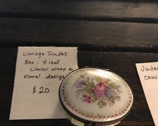 #128	Limoge Trinket Box & 4 Leaf Clover & Clasp & Floral Design	 $20.00 		
