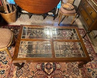 VTG Coffee Table, beveled glass (Sturdy)