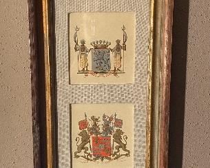 VTG Hand Painted Crest