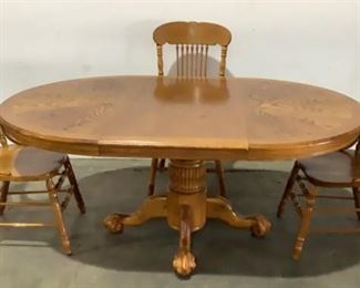 Located in: Chattanooga, TN
Round Leaf Dining Table With Chairs
Size (WDH) 72"W x 48"W x 30"H
Lot Includes:
Leaf Table
(3) Chairs
Table Size Without Leaf:
47-3/4"Dia. x 30"H
**Sold As Is Where Is**