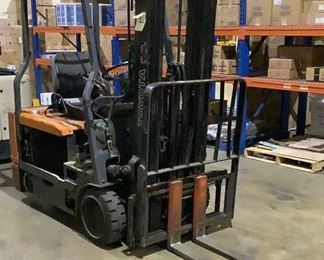 Located in: Chattanooga, TN Offsite
MFG Toyota
Model 5FBE18
Ser# 33083
Electric Forklift
Does NOT Run Or Operate
*No Battery*
True Hours Unknown
42" Forks
**Sold as is Where is**