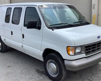 VIN 1FTFE24H5THA52706
Year: 1996 Make: Ford Model: Econoline 250 Trim Level: Van
Engine Type: 5.8L V8
Transmission: Automatic
Miles: 64,002
Color: White
Buyer Premium 10%
Located in: Chattanooga, TN
Operational Status: Runs And Drives
Manual Windows
Manual Mirrors
Manual Locks
Manual Seats
Vinyl Interior
Heat/AC Tested-Works
**Sold as is Where Is**
