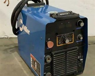 Located in: Chattanooga, TN
MFG Miller
Model XMT350
Ser# MB200070A
Welder
Size (WDH) 11"W x 20-1/2"D x 16"H
*Compass Is Unable To Verify Working Condition*
**Sold As Is Where Is**