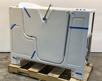 Located in: Chattanooga, TN
Condition "Return"
MFG American Standard
Power (V-A-W-P) 5.5A, 120V, 60Hz
Walk-In Bath Tub
Size (WDH) 51-3/4"Wx29-3/4"Dx41"H.  *Sold As Is Where Is*