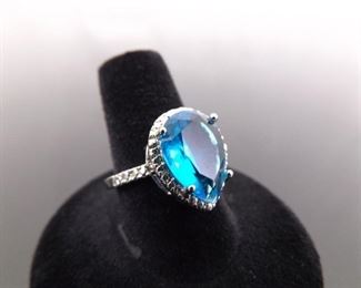 .925 Sterling Silver Pear Cut Aquamarine Crystal Ring Size 7.75
