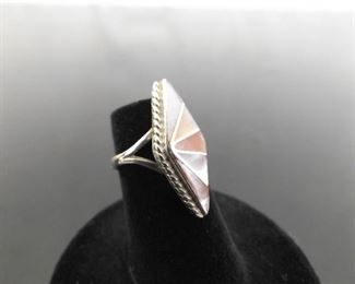 .925 Sterling Silver Inlayed Pink Mother of Pearl Ring Size 4
