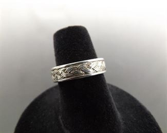 .925 Sterling Silver Etched Woven Rope Ring Size 5.75
