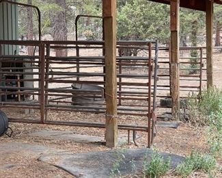 Misc. Panels/Mats/Stock Tanks