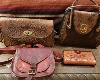 Handbags & Wallets