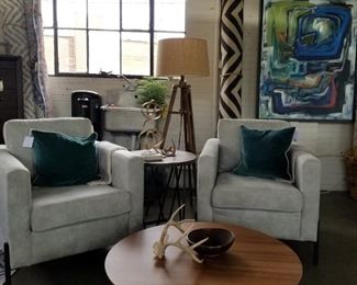 Upper level - new and like new