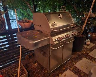 Weber grill, good solid condition.