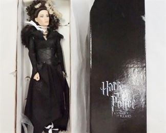1086 TONNER HARRY POTTER BELLA LESTRANGE DOLL W/ ORIGINAL BOX. APP 17 IN H