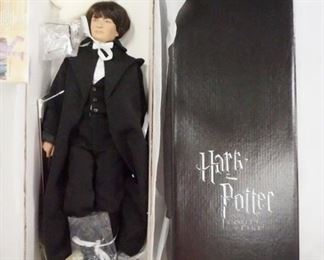 1090 TONNER HARRY POTTER AT THE YULE BALL DOLL IN ORIGINAL BOX. APP 16 IN H