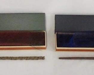 1107 LOT OF TWO HARRY POTTER THE NOBLE COLLECTION WAND REPLICAS, LOT INCLUDES; HERMOINE GRANGER & RON WEASLEY, W/ ORIGINAL BOXES.