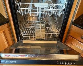 Traditional dishwasher by Bosch