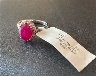 Lot #017---14kw Ruby & Diamond Ring, ruby weight: 3.00ct, total diamond weight: 0.45ct, price: $895
