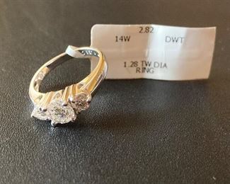 Lot #019---14kw Diamond Ring, total diamond weight: 1.28ct, price: $1,295