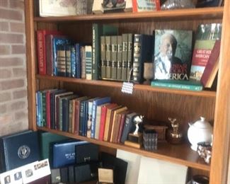 Books, Coins/Medal, Stamps (first-day issue)