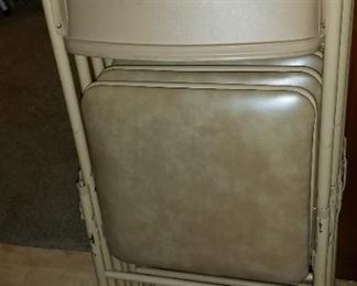 4 great condition folding chairs 
