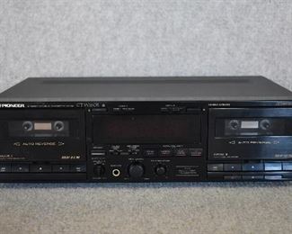 Pioneer CT-W6550R Stereo Double Cassette Deck Dual Tape Player Recorder
