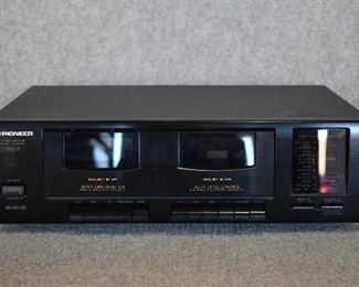 Pioneer CT-W103 Home Stereo Dual Cassette Tape DeckDoes Not Work As Is / Parts Only