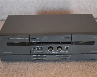 Mitsubishi M-T5310 Dual Cassette Deck, Auto Reverse, Dolby HX ProDoes Not Work As Is Parts Only.