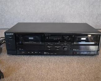Sony TC-W390 Stereo Dual Cassette High Speed Dubbing DolbyDoes Not Work As Is / Parts Only