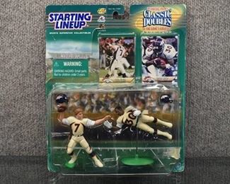 Vintage Starting Lineup 1999-2000 Classic Doubles John Elway and Terrell Davis Cards and Figures in Package | Figures are roughly 4.5" each
