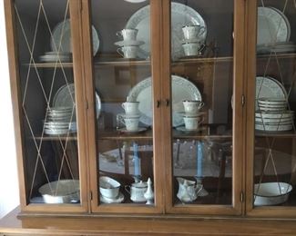 Lenox China - Windsong pattern (discontinued) serivice for 8 includes dinner, salad & dessert/bread dishes, soup & salad bowls, cups & saucers.  Serving pieces include platters, serving bowls, gravy bowl, creamer & sugar & candlestick holders