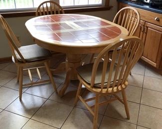 Kitchen table & chairs.