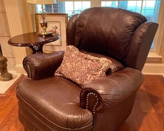 Leather Recliner ... so comfortable!