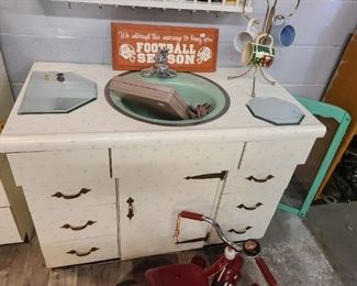 Green Starburst Bathroom Vanity set