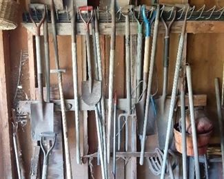 Garden and yard tools