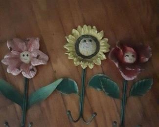 Metal flower hooks