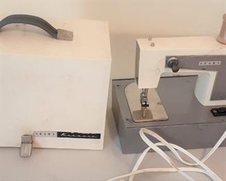 KENMORE CHILDS SEWING MACHINE