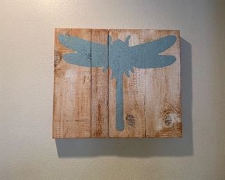 Painted Dragonfly on wood pallet 