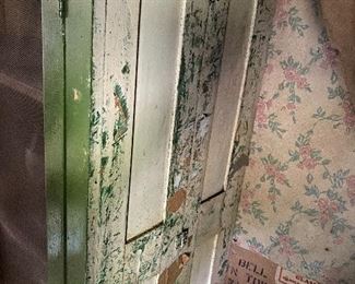 Primitive Collapsible pie safe