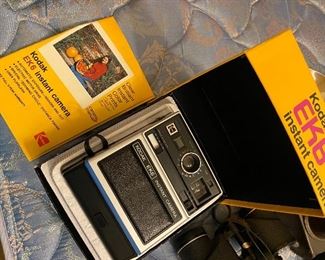 EK6 Kodak Insta camera