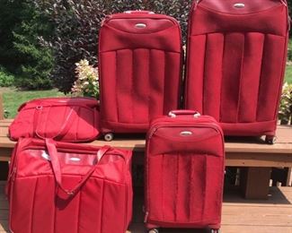 5 Piece Samsonite Luggage