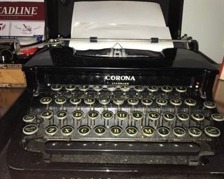 1940s Corona Typewriter- a real beauty