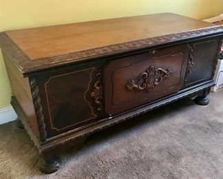 1932 Lane cedar hope chest