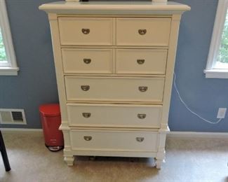 Chest of Drawer- 7 drawers
