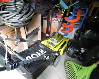 Outdoor yard tools battery powered lawn mower