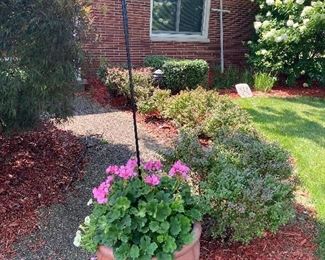 Large, Round Terra Cotta Planter, Shepherd's Hook