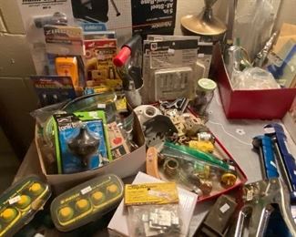 Vise - new in the box!, Miscellaneous Household items